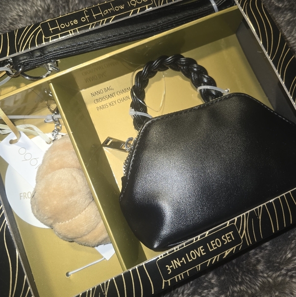 House of Harlow 1960 Handbags - Nwt House Of Harlow 1960 Mini Bag Charm Wristlet Strap Set New